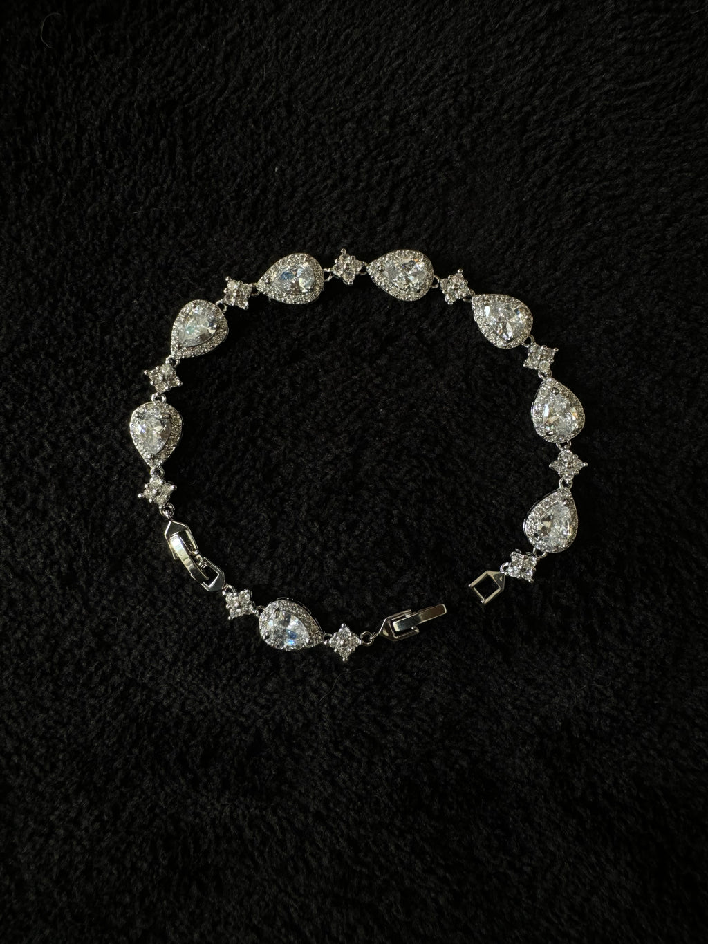 Tears and Stars Bracelet