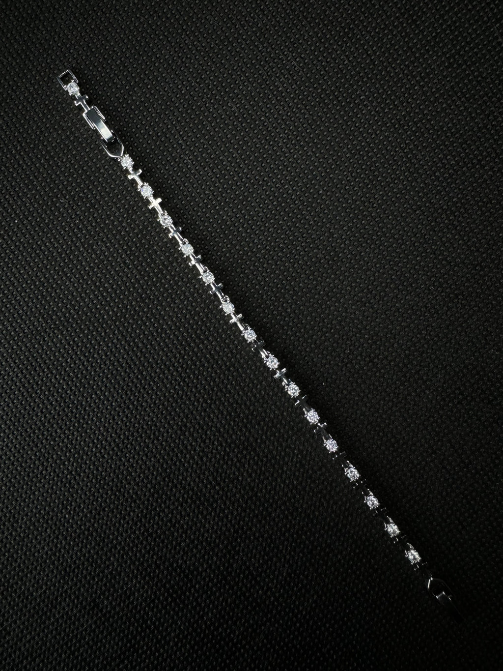 Tiny Crosses Bracelet (Silver)