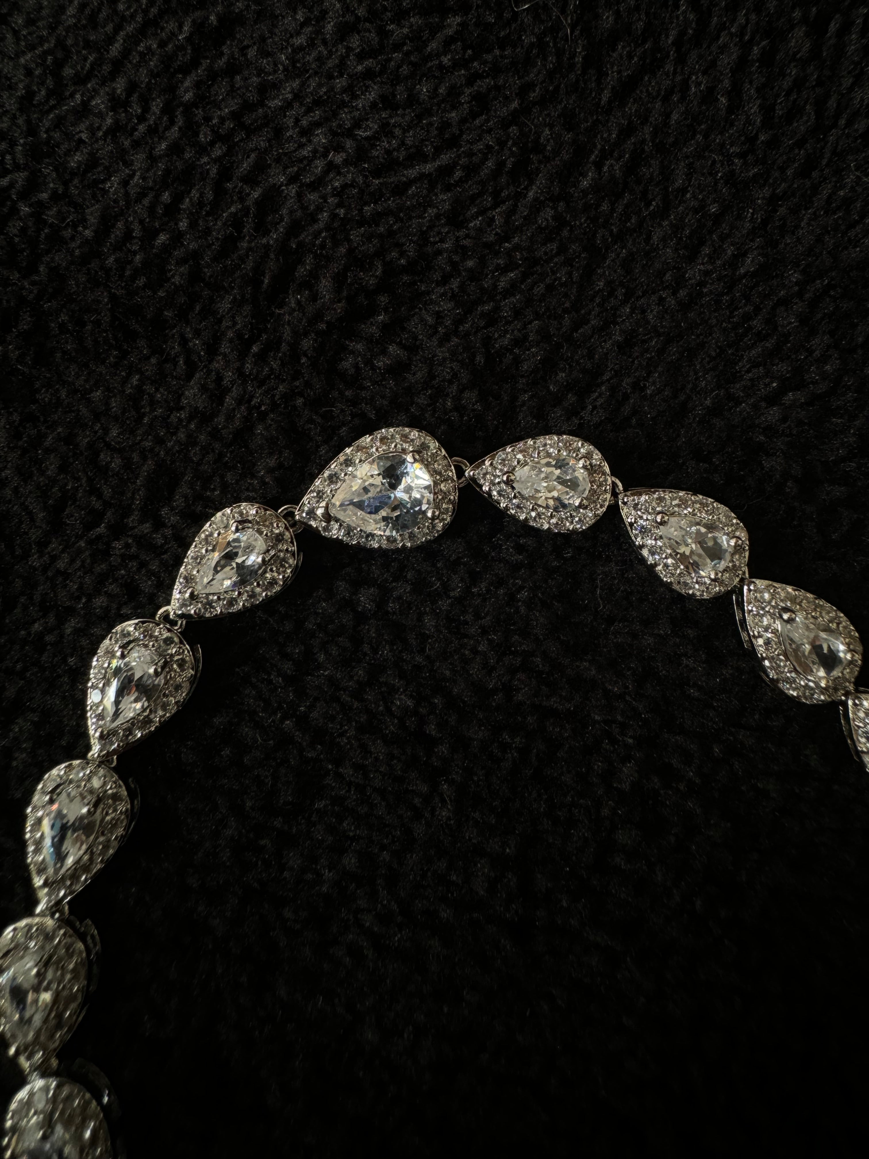 Teardrop Bracelet