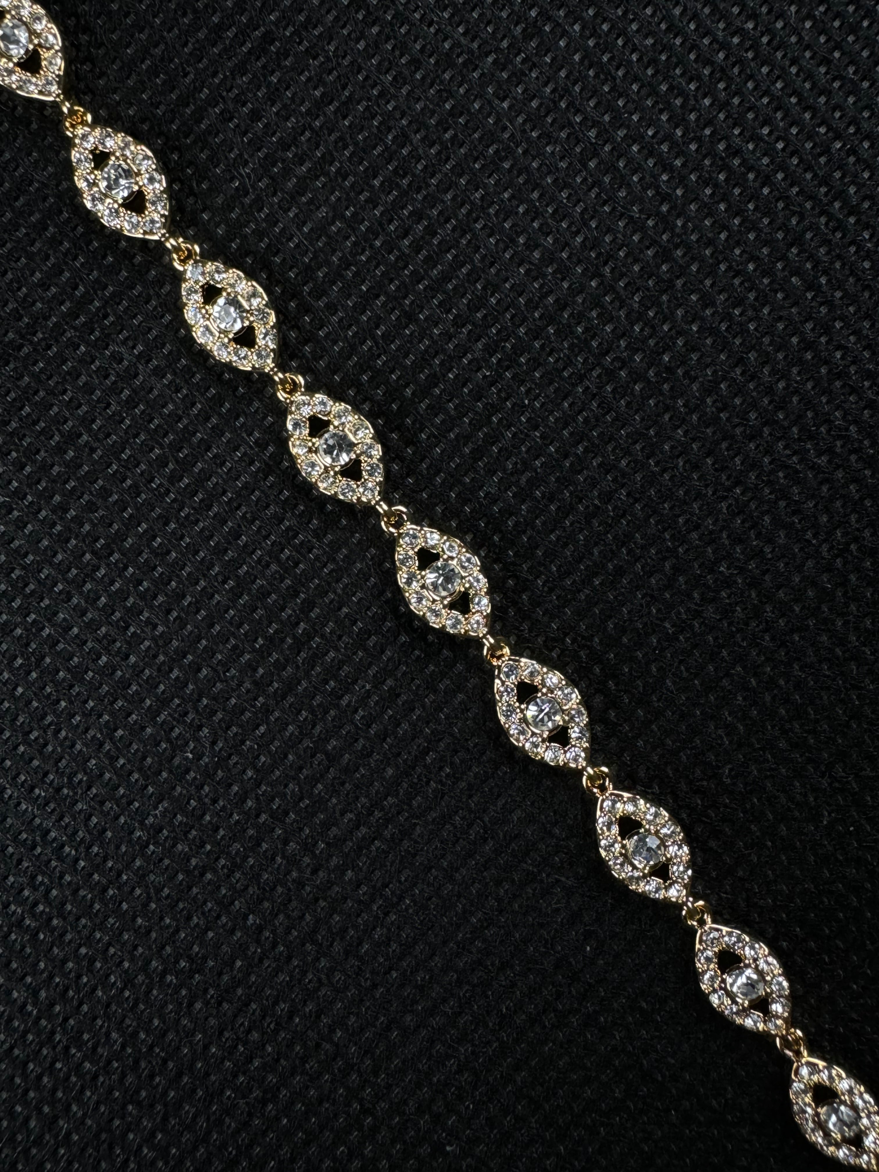 Angel Eyes Bracelet (Gold)