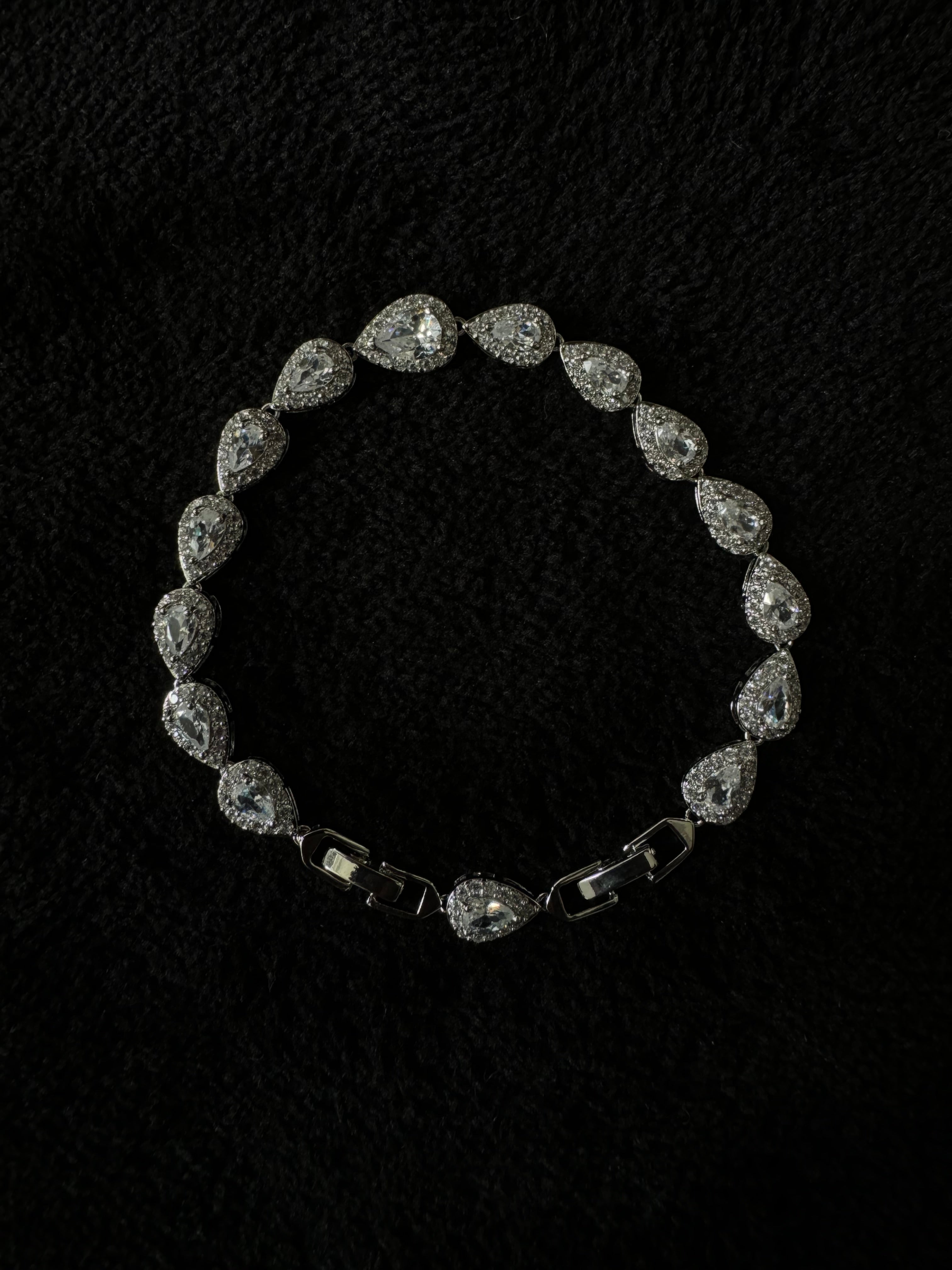 Teardrop Bracelet