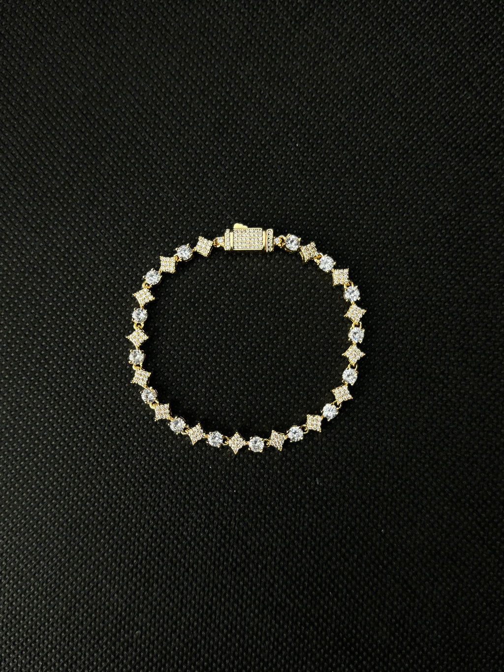 Stardrop Bracelet (Gold)