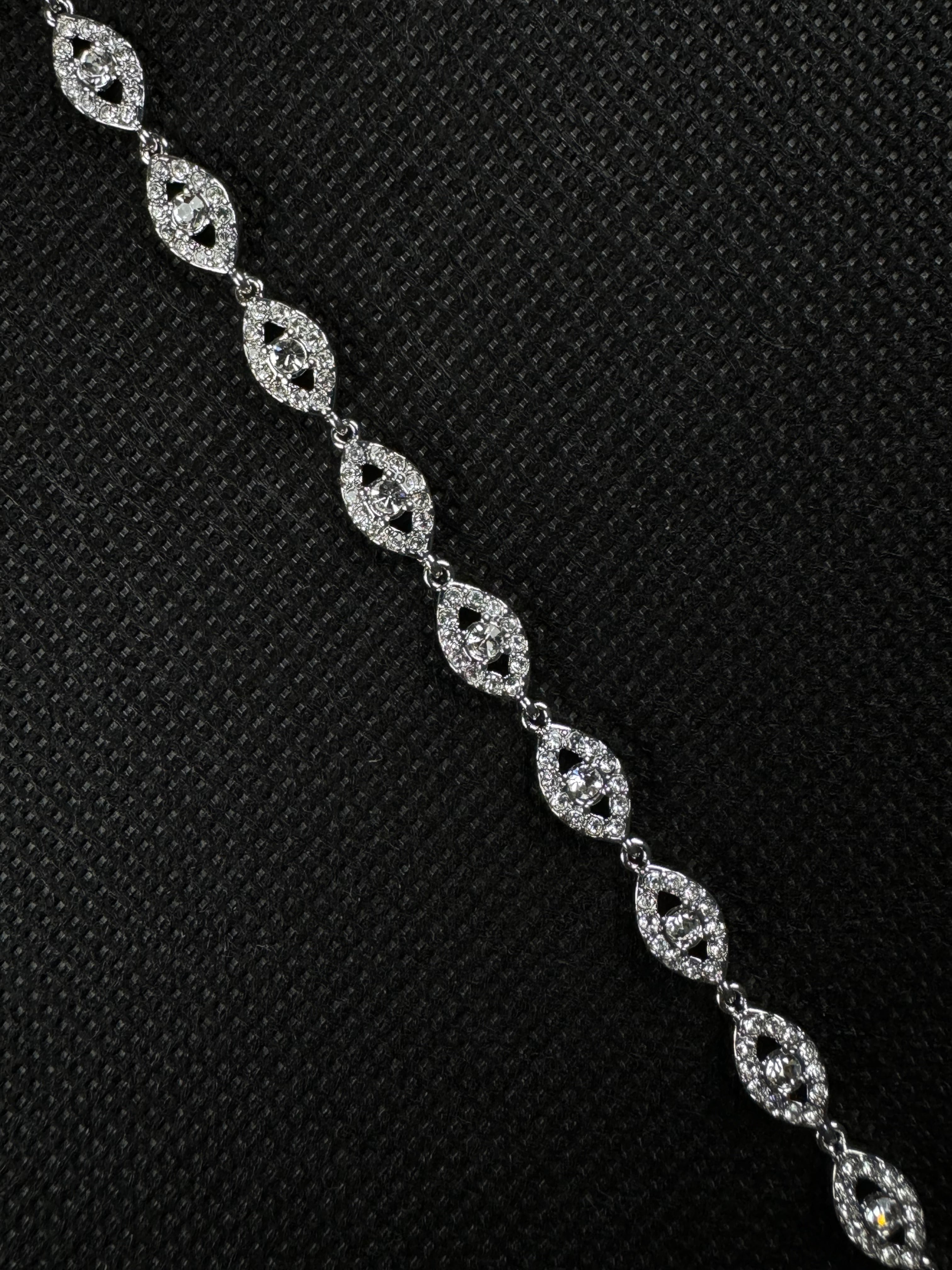 Angel Eyes Bracelet (Silver)