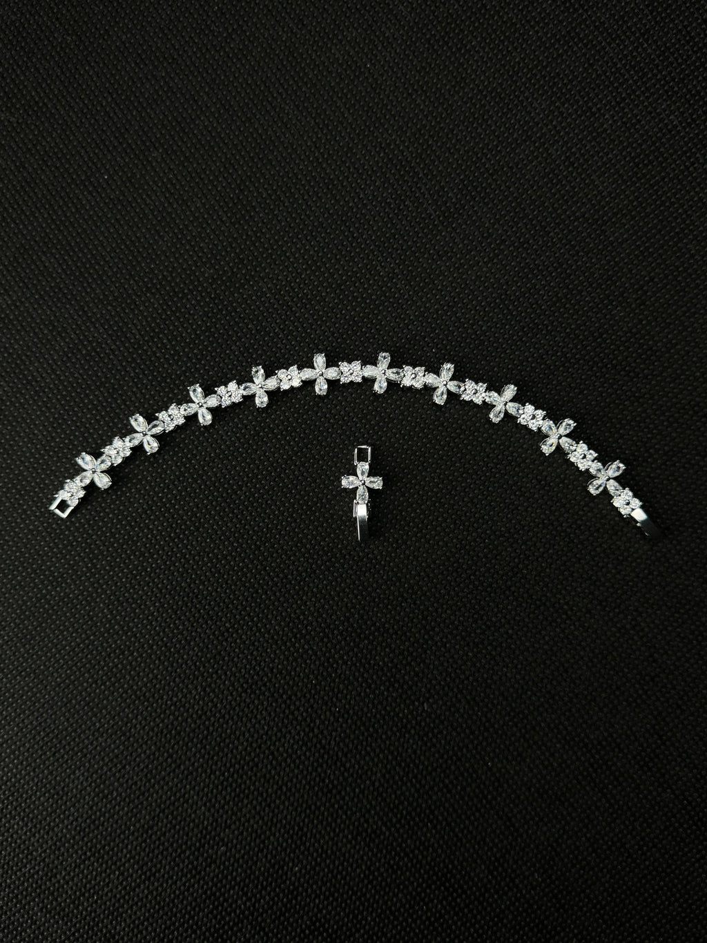 Blossom Bracelet (Silver)