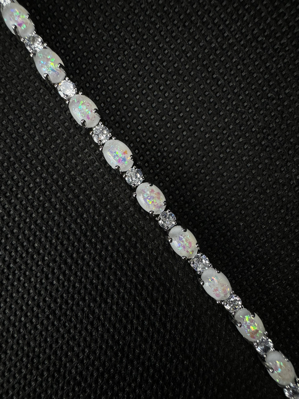 Sphere Bracelet (White/Silver)