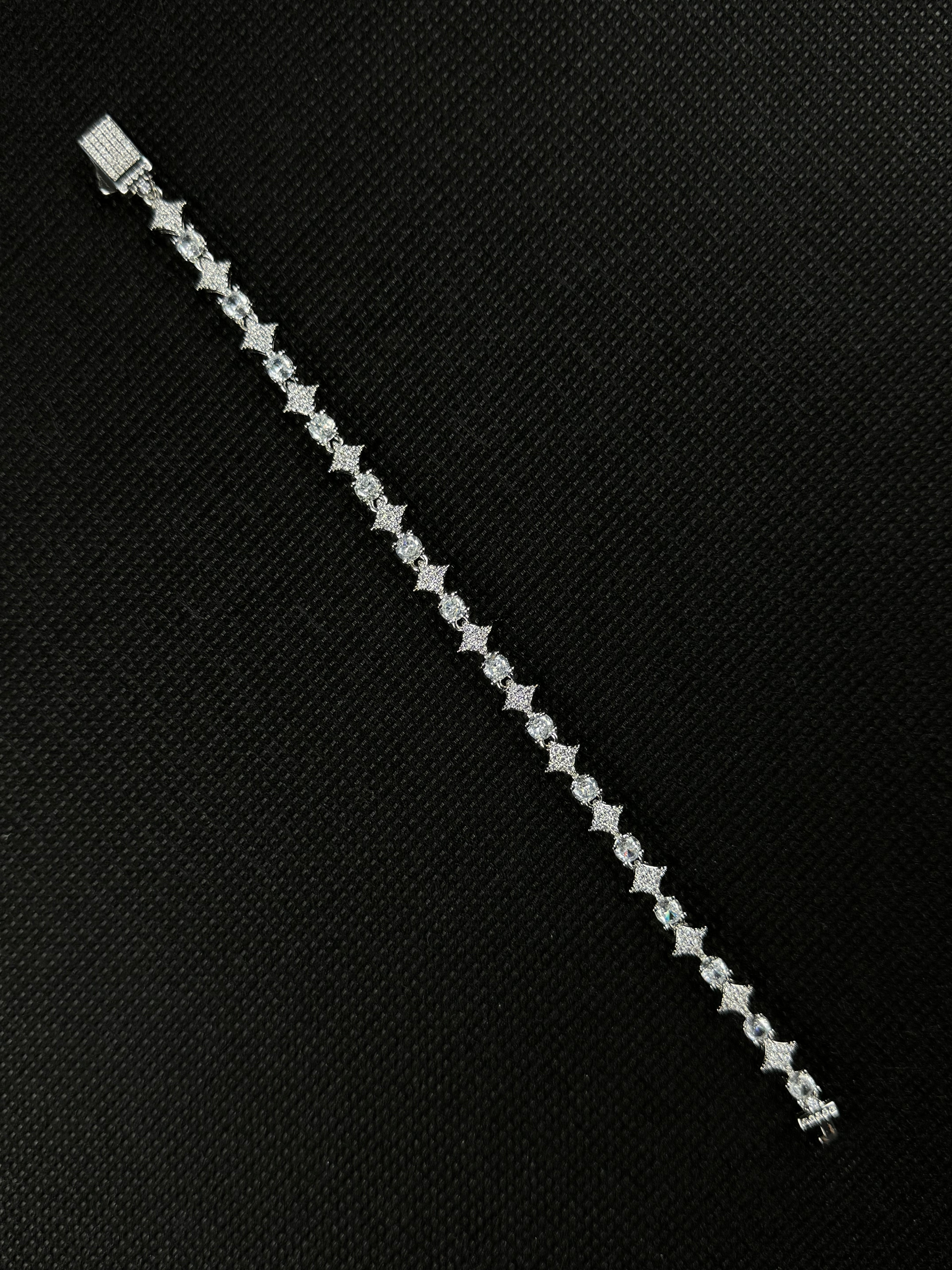 Stardrop Bracelet (Silver)